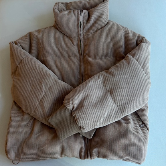 NWT Ava And Ever On Tour Puffer Jacket - Picture 5 of 8